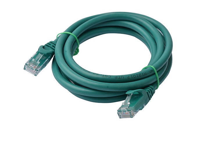 8Ware Cat6a UTP Ethernet Cable 2m Snagless Green