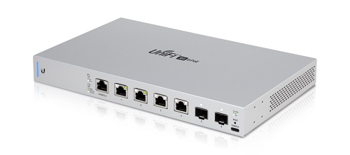 Ubiquiti UniFi Fully Managed, Layer3 - 4x 10GB Ethernet PoE++ (802.3bt) Ports - 2x 10GB SFP+ Uplinks